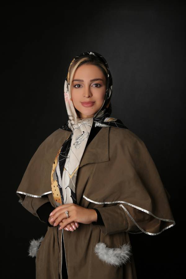 متینه درویشیان